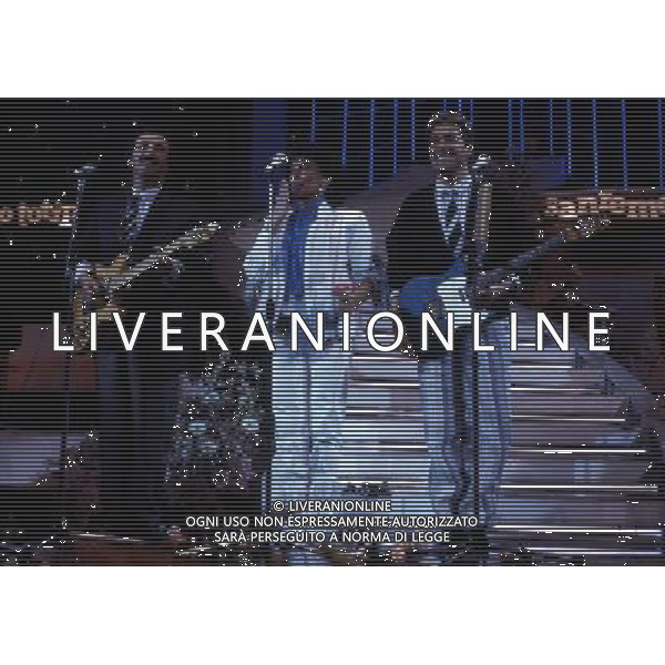 1985 SANREMO -FESTIVAL DELLA CANZONE ITALIANA NELLA FOTO I RICCHI E POVERI VINCONO IL FESTIVAL DI SANREMO AG ALDO LIVERANI SAS