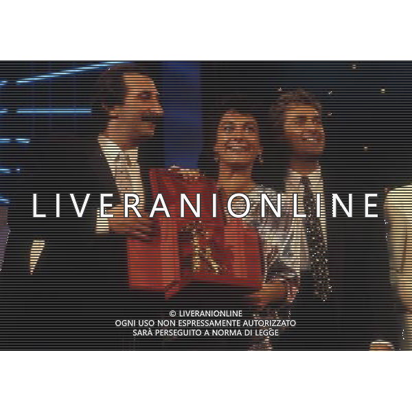 1985 SANREMO -FESTIVAL DELLA CANZONE ITALIANA NELLA FOTO I RICCHI E POVERI VINCONO IL FESTIVAL DI SANREMO AG ALDO LIVERANI SAS