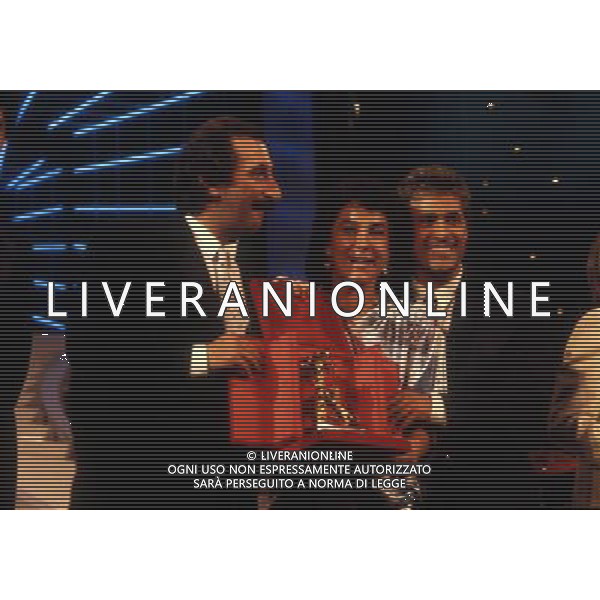 1985 SANREMO -FESTIVAL DELLA CANZONE ITALIANA NELLA FOTO I RICCHI E POVERI VINCONO IL FESTIVAL DI SANREMO AG ALDO LIVERANI SAS