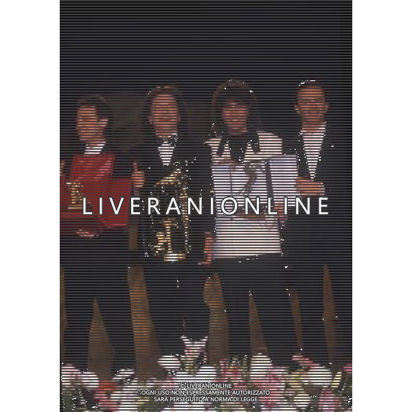 SANREMO 1990 FESTIVAL DI SANREMO NELLAFOTO IL CMPLESSO DEI POOH VINCE IL FESTIVALDI SANREMO AG ALDO LIVERANI SAS