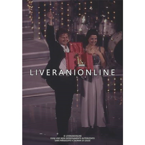1996 SANREMO FESTIVAL DELLA CANZONE ITALIANA NELLA FOTO RON E TOSCA VONCONO IL FESTIVAL DI SANREMO AG ALDO LIVERANI SAS 