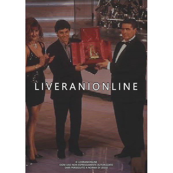 1992 SANREMO-FESTIVAL DELLA CANZONE ITALIANA NELLA FOTO LUCA BARBAROSSA VINCE IL FESTIVAL DI SANREMO AG ALDO LIVERANI SAS