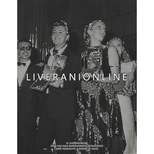 1969 SANREMO-FESTIVAL DELLA CANZONE ITALIANA NELLA FOTO BOBBY SOLO E IVA ZANICCHI VINCONO IL FESTIVAL DI SANREMO AG ALDO LIVERANI SAS