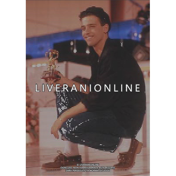 1986 SANREMO FESTIVAL DELLA CANZONE ITALIANA NELLA FOTO EROS RAMAZZOTTI VINCE IL FESTIVAL DI SANREMO AG ALDO LIVERANI SAS