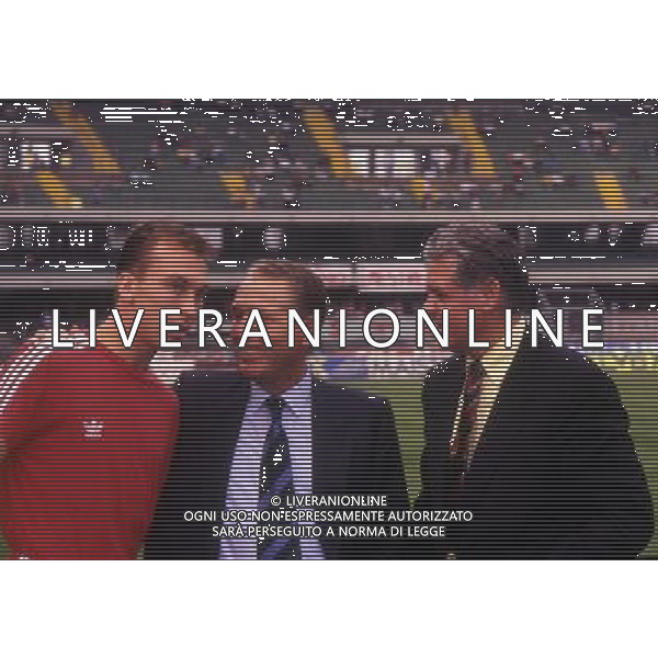 RETROSPETTIVA VINCENZO MATARRESE PRESIDENTE BARI CALCIO NELLA FOTO VINCENZO MATARRESE PRESIDENTE BARI CALCIO CON DAVID PLATT E PAOLO GIULIANI AG ALDO LIVERANI SAS 