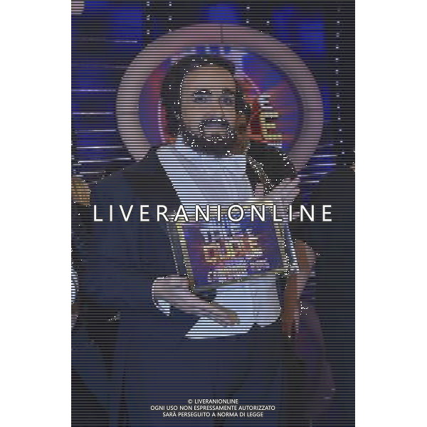Roma - 20/11/2015 - Studi Rai De Paolis - Trasmissione TV \' Tale e Quale Show \' - nella foto: Valerio Scanu vincitore della 5 edizione interpretando Luciano Pavarotti / Ph. Fabrizio Corradetti - Ag. Aldo Liverani sas