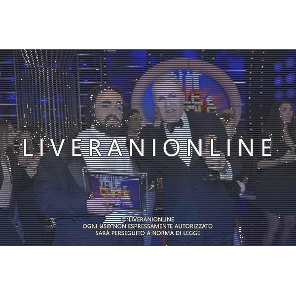 Roma - 20/11/2015 - Studi Rai De Paolis - Trasmissione TV \' Tale e Quale Show \' - nella foto: Valerio Scanu vincitore della 5 edizione interpretando Luciano Pavarotti con Massimo Lopez / Ph. Fabrizio Corradetti - Ag. Aldo Liverani sas