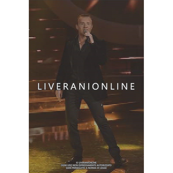 Roma - 20/11/2015 - Studi Rai De Paolis - Trasmissione TV \' Tale e Quale Show \' - nella foto: Francesco Cicchella interpreta Gigi D\'Alessio / Ph. Fabrizio Corradetti - Ag. Aldo Liverani sas