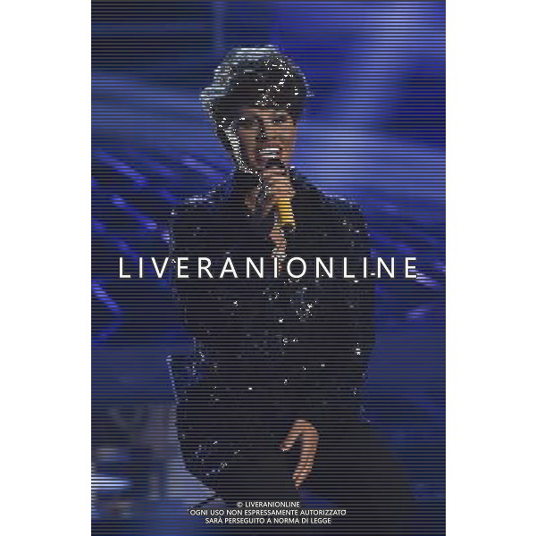 Roma - 20/11/2015 - Studi Rai De Paolis - Trasmissione TV \' Tale e Quale Show \' - nella foto: Karima interpreta Dionne Warwick / Ph. Fabrizio Corradetti - Ag. Aldo Liverani sas