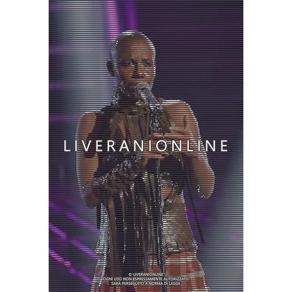Roma - 20/11/2015 - Studi Rai De Paolis - Trasmissione TV \' Tale e Quale Show \' - nella foto: Roberta Giarrusso interpreta Skin / Ph. Fabrizio Corradetti - Ag. Aldo Liverani sas