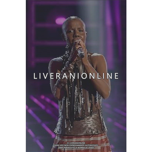 Roma - 20/11/2015 - Studi Rai De Paolis - Trasmissione TV \' Tale e Quale Show \' - nella foto: Roberta Giarrusso interpreta Skin / Ph. Fabrizio Corradetti - Ag. Aldo Liverani sas
