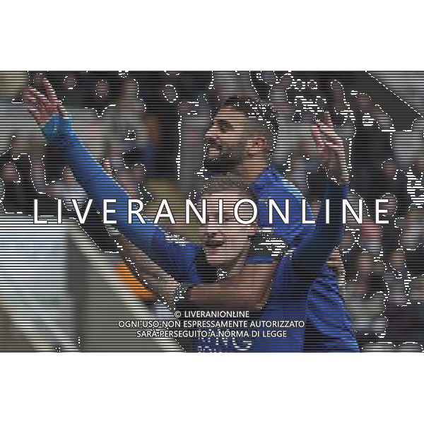 Leicester City\'s Jamie Vardy celebrates scoring the opening goal and a record equaling tenth successive Premier League goal Photographer Rich Linley/CameraSport Football - Barclays Premiership - Newcastle United v Leicester City - Saturday 21st November 2015 - St James\' Park - Newcastle © CameraSport - 43 Linden Ave. Countesthorpe. Leicester. England. LE8 5PG - Tel: +44 (0) 116 277 4147 - admin@camerasport.com - www.camerasport.com AG ALDO LIVERANI SAS ONLY ITALY