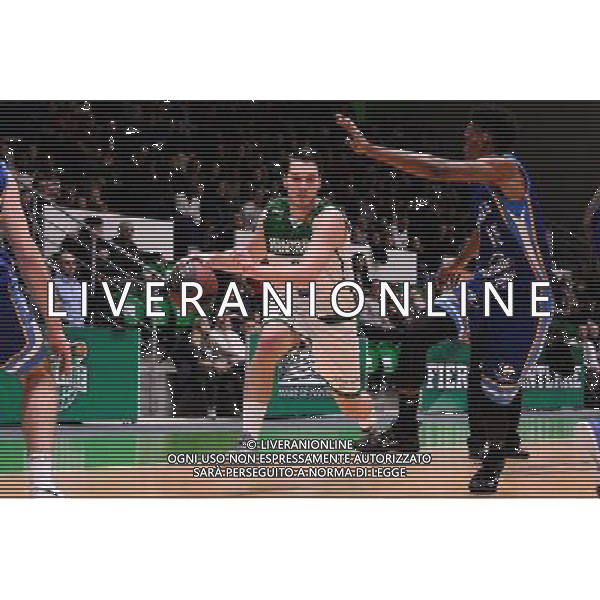 Hugo INVERNIZZI - 21.11.2015 - Nanterre / Antibes - Pro A - 9eme journee Photo : Nolwenn Le Gouic / Icon Sport AG ALDO LIVERANI SAS ONLY ITALY