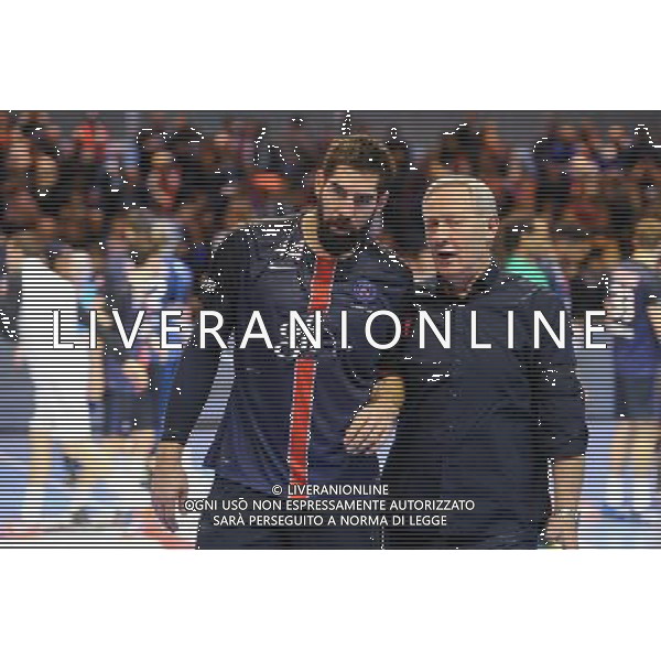 Nikola Karabatic / Zvonimir Serdarusic - 21.11.2015 - PSG / Kiel - Champions League Photo : Andre Ferreira / Icon Sport AG ALDO LIVERANI SAS ONLY ITALY