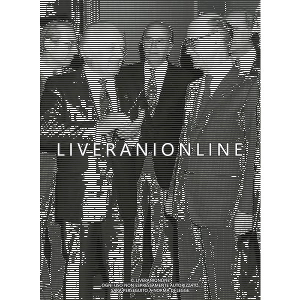 Oscar Luigi Scalfaro ( Politico e Magistrato italiano - nono Presidente della Repubblica dal 1992 al 1999 ) - Retrospettiva nella foto con il Prefetto Vincenzo Vicari ©Archivio Agenzia Aldo Liverani Sas