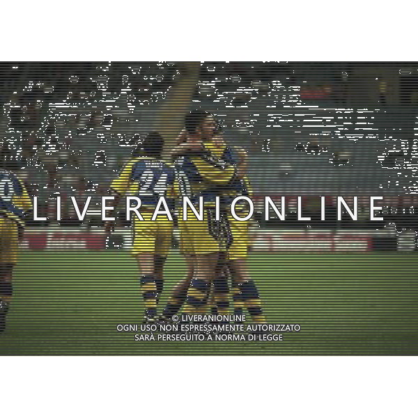 MILANO SUPERCOPPA ITALIANA MILAN PARMA 21-081-1999 NELLA FOTO ABBRACCI PARMA AG ALDO LIVERANI SAS