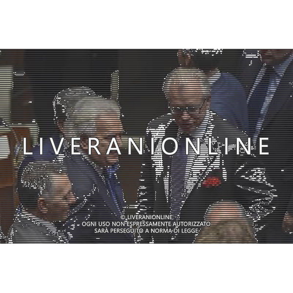 Roma - 25/11/2015 - Montecitorio - Seduta comune con il Senato per l\'elezione dei tre giudici costituzionali - nella foto: Denis Verdini e Lucio Barani / Ph. Fabrizio Corradetti - Ag. Aldo Liverani Sas / AGENZIA ALDO LIVERANI SAS