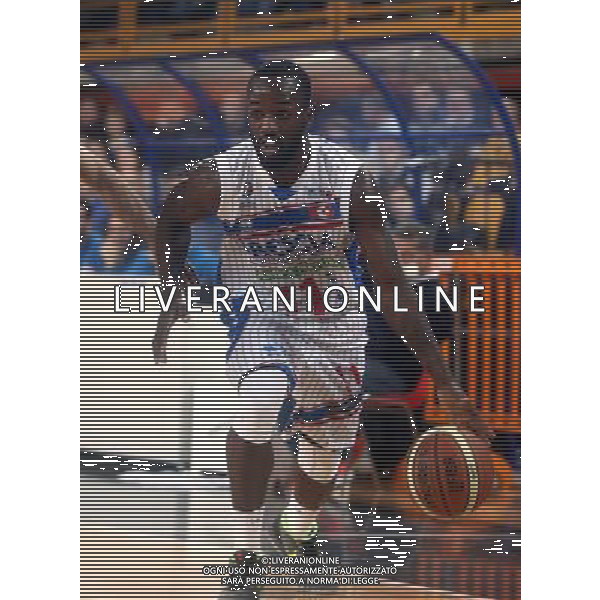 reginald holmes BASKET CENTRALE DEL LATTE AMICA NATURA BRESCIA SINGOLI .brescia(BS) 22 novembre 2015 AG ALDO LIVERANI SAS 