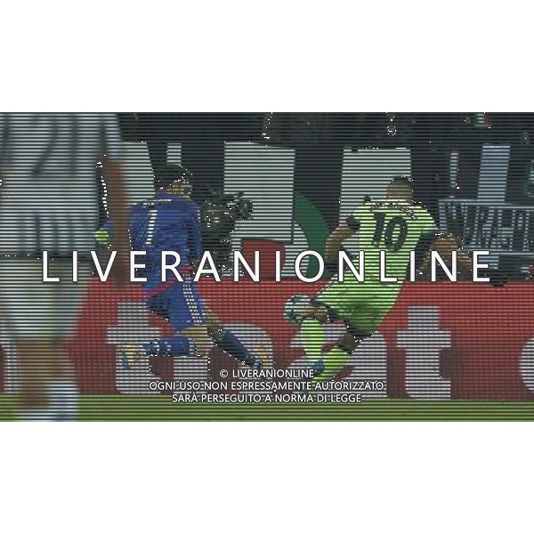 UEFA Champions League 2015/2016 Group Stage D Torino - 25.11.2015 Juventus-Manchester City Nella Foto:parata di buffon su aguero /Ph.Vitez-Ag. Aldo Liverani