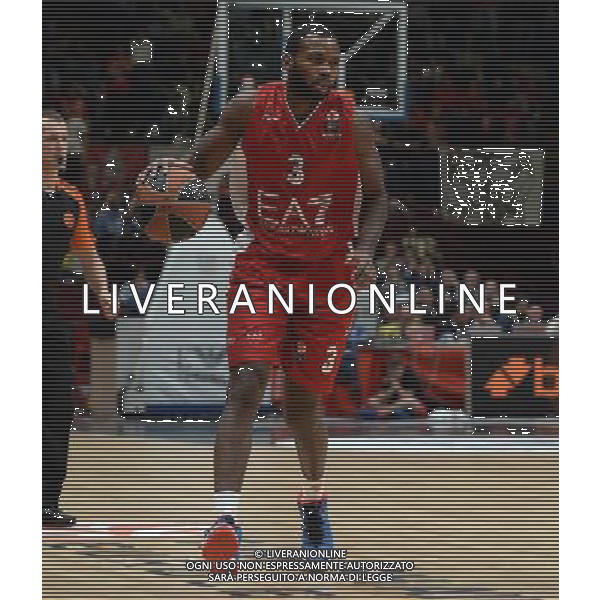 Turkish Airline Eurolega 2015/2016 Regular Season Milano - 26.11.2015 EA7 Emporio Armani Milano-Efes Istanbul Nella Foto:Lafayette Oliver /Ph.Vitez-Ag. Aldo Liverani