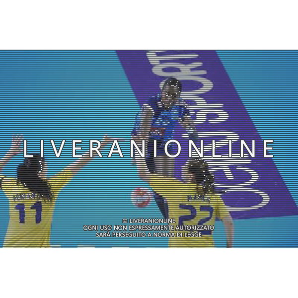 Gnonsiane NIOMBLA - 26.11.2015 - France / Roumanie - Match Amical Photo : Jean Paul Thomas / Icon Sport / AGENZIA ALDO LIVERANI SAS - ITALY ONLY EDITORIAL USE ONLY - FRANCIA ROMANIA VOLLEY PARTITA AMICHEVOLE PALLAVOLO FEMMINILE