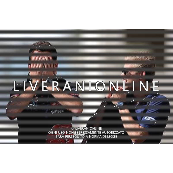 Marcus Ericsson (SWE), Sauber F1 Team and Sam Village (GBR) 27.11.2015. Formula 1 World Championship, Rd 19, Abu Dhabi Grand Prix, Yas Marina Circuit, Abu Dhabi, Practice Day. / AGENZIA ALDO LIVERANI SAS - ITALY ONLY EDITORIAL USE ONLY - Gp F1 Abu Dhabi Prove Libere