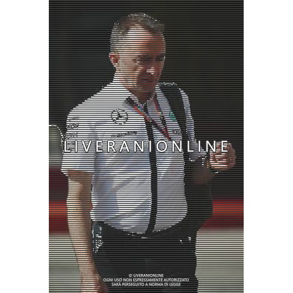 Paddy Lowe (GBR) Mercedes AMG F1 Executive Director (Technical). 27.11.2015. Formula 1 World Championship, Rd 19, Abu Dhabi Grand Prix, Yas Marina Circuit, Abu Dhabi, Practice Day. / AGENZIA ALDO LIVERANI SAS - ITALY ONLY EDITORIAL USE ONLY - Gp F1 Abu Dhabi Prove Libere