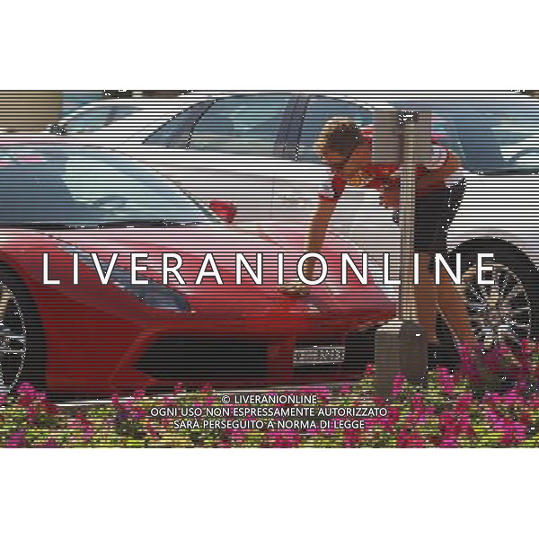 Sebastian Vettel (GER) Ferrari. 27.11.2015. Formula 1 World Championship, Rd 19, Abu Dhabi Grand Prix, Yas Marina Circuit, Abu Dhabi, Practice Day. / AGENZIA ALDO LIVERANI SAS - ITALY ONLY EDITORIAL USE ONLY - Gp F1 Abu Dhabi Prove Libere