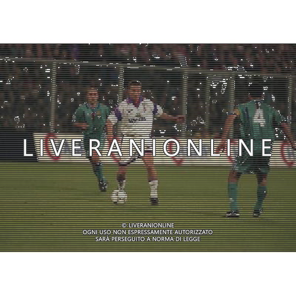 24-04-1997 FIORENTINA BARCELLONA COPPA DELLE COPPE NELLA FOTO SANDRO COIS AG ALDO LIVERANI SAS
