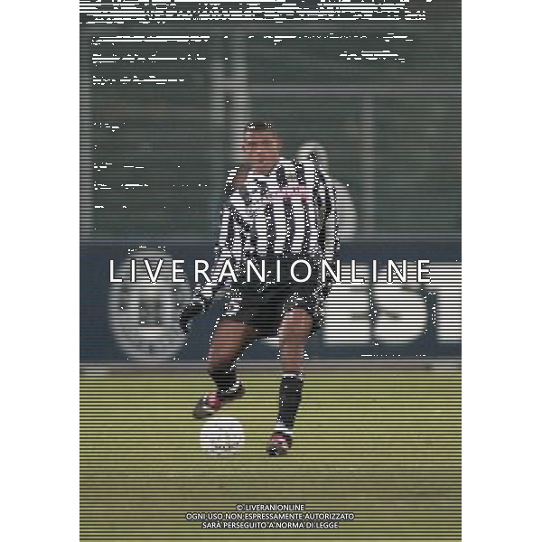 16-12-1999 TORINO COPPA ITALIA JUVENTUS NAPOLI NELLA FOTO SUNDAY OLISEH AG ALDO LIVERANI SAS