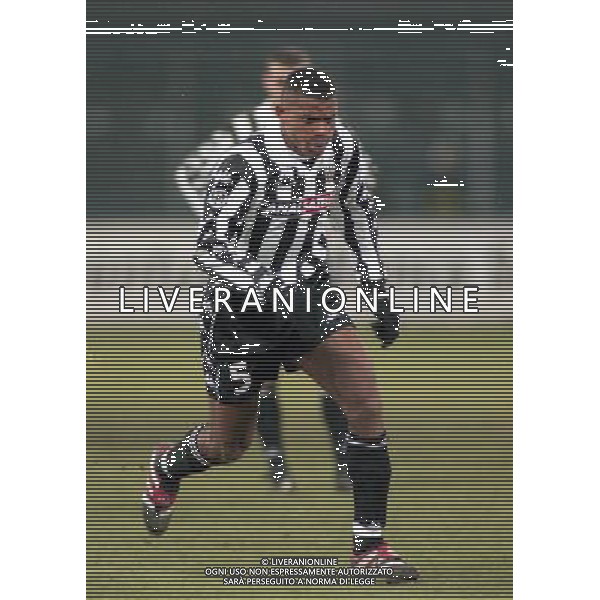 16-12-1999 TORINO COPPA ITALIA JUVENTUS NAPOLI NELLA FOTO SUNDAY OLISEH AG ALDO LIVERANI SAS