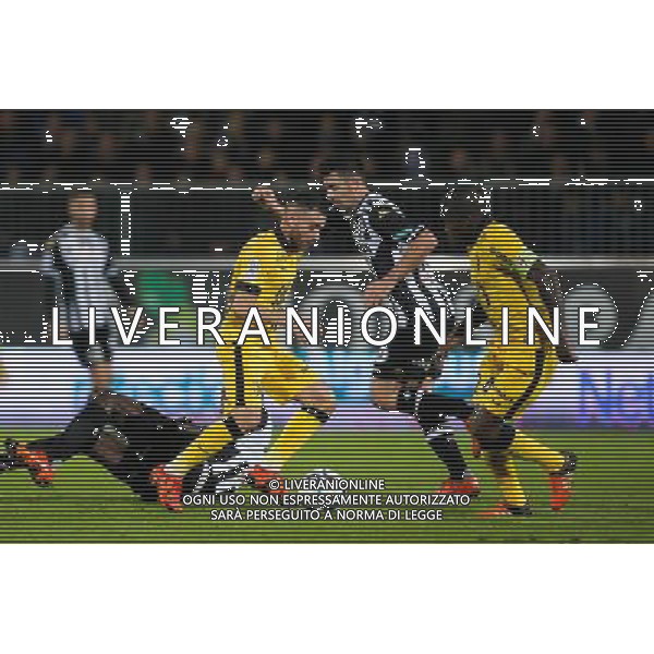 Marvin MARTIN - 28.11.2015 - Angers / Lille - 15eme journee de Ligue 1 Photo : Vincent Michel / Icon Sport AG ALDO LIVERANI SAS ONLY ITALY