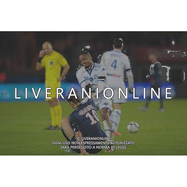 Zlatan Ibrahimovic / Johan Martial - 28.11.2015 - PSG / Troyes - 15eme journee de Ligue 1 Photo : Andre Ferreira / Icon Sport AG ALDO LIVERANI SAS ONLY ITALY