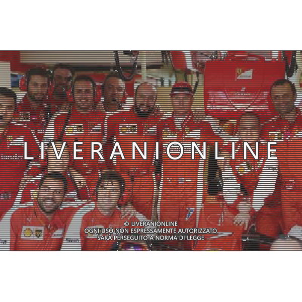Kimi Raikkonen (FIN) Ferrari at a team photograph. 29.11.2015. Formula 1 World Championship, Rd 19, Abu Dhabi Grand Prix, Yas Marina Circuit, Abu Dhabi, Race Day. AG ALDO LIVERANI SAS ONLY ITALY