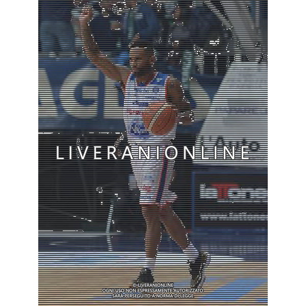 Beko Lega Basket Serie A 2015/2016 Giornata 9 Cucciago (CO) - 29.11.2015 Acqua Vitasnella Cantu\'-EA7 Emporio Armani Milano Nella Foto:Hodge Walter /Ph.Vitez-Ag. Aldo Liverani
