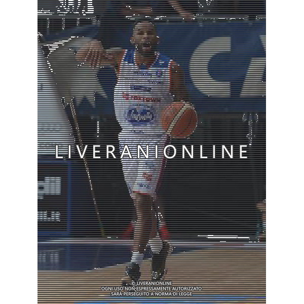 Beko Lega Basket Serie A 2015/2016 Giornata 9 Cucciago (CO) - 29.11.2015 Acqua Vitasnella Cantu\'-EA7 Emporio Armani Milano Nella Foto:Hodge Walter /Ph.Vitez-Ag. Aldo Liverani