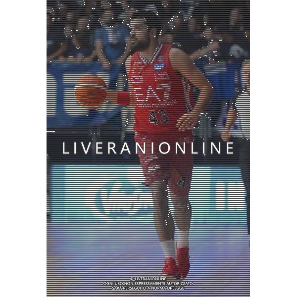 Beko Lega Basket Serie A 2015/2016 Giornata 9 Cucciago (CO) - 29.11.2015 Acqua Vitasnella Cantu\'-EA7 Emporio Armani Milano Nella Foto:Simon Krunoslav /Ph.Vitez-Ag. Aldo Liverani