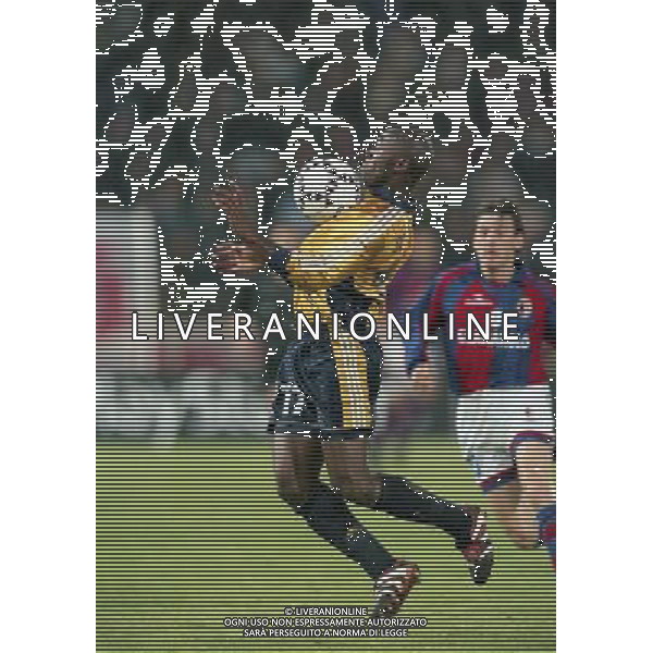 21-04-1999 SEMIFINALE DI COPPA UEFA BOLOGNA-MARSIGLIA NELLA FOTO CYRIL DOMOROUD AG ALDO LIVERANI SAS