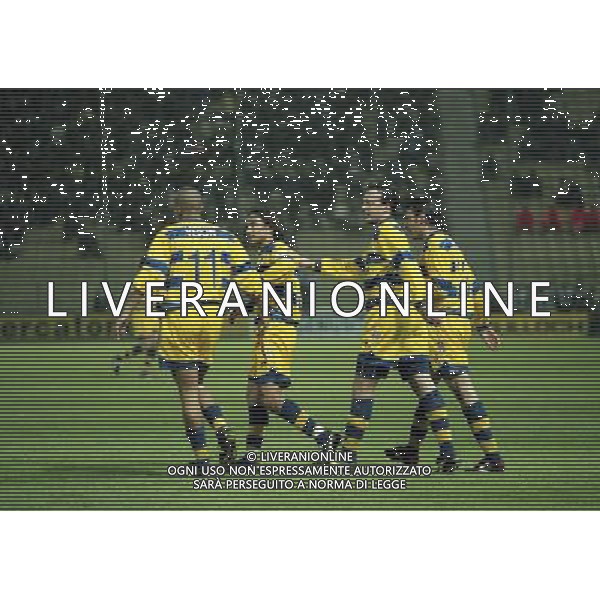 20-04-1999 PARMA ATLETICO MADRID SEMIFINALE DI COPPA UEFA NELLA FOTO ABBRACCI PARMA AG ALDO LIVERANI SAS