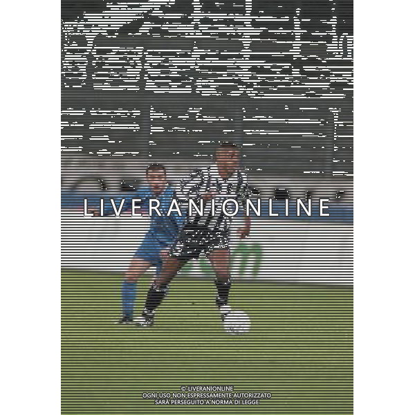 JUVENTUS LEVSKI SOFIA 04-11-1999 COPPA UEFA NELLA FOTO SUNDAY OLISEH AG ALDO LIVERANI SAS