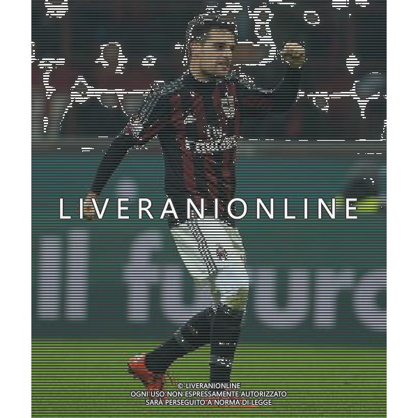 Coppa Italia TIM Cup 2015/2016 Quarto Turno Elimimatorio Milano - 01.12.2015 Milan-Crotone Nella Foto: esultanza dopo il gol su punizione di giacomo bonaventura /Ph.Vitez-Ag. Aldo Liverani