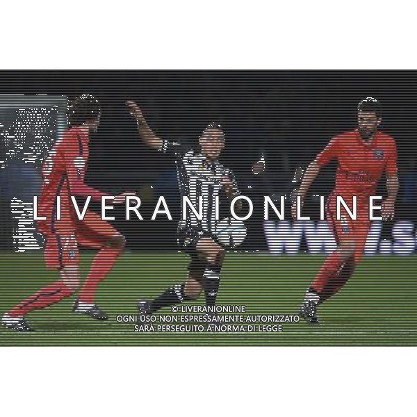 Billy KETKEOPHOMPHONE / Thiago MOTTA - 01.12.2015 - Angers / PSG - 16eme journee Ligue 1 Photo : Nolwenn Le Gouic / Icon Sport AG ALDO LIVERANI SAS ONLY ITALY