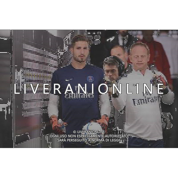 Kevin TRAPP / Nicolas DEHON - 01.12.2015 - Angers / PSG - 16eme journee Ligue 1 Photo : Nolwenn Le Gouic / Icon Sport AG ALDO LIVERANI SAS ONLY ITALY