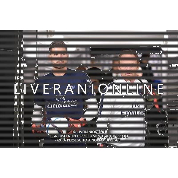 Kevin TRAPP / Nicolas DEHON - 01.12.2015 - Angers / PSG - 16eme journee Ligue 1 Photo : Nolwenn Le Gouic / Icon Sport AG ALDO LIVERANI SAS ONLY ITALY