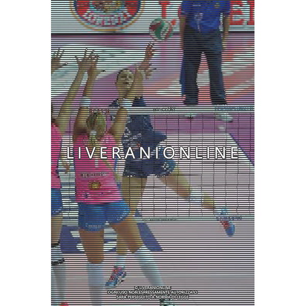 Campionato Serie A1 Master Group Sport - 9¡ giornata Bergamo 2-12-2015 PalaNorda Foppapedretti Bergamo vs Nordmeccanica Piacenza nella foto Katarina Barun Susnjar (Bergamo) foto Roberto Garavaglia - ag. Aldo Liverani sas