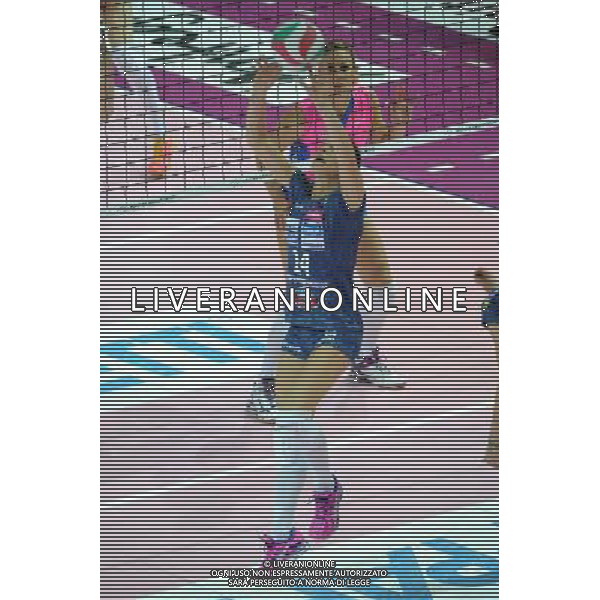 Campionato Serie A1 Master Group Sport - 9¡ giornata Bergamo 2-12-2015 PalaNorda Foppapedretti Bergamo vs Nordmeccanica Piacenza nella foto Eleonora Lo Bianco (Bergamo) foto Roberto Garavaglia - ag. Aldo Liverani sas