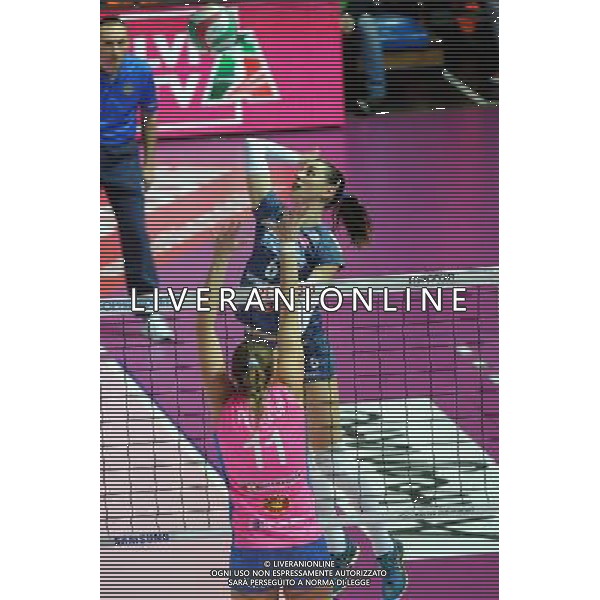 Campionato Serie A1 Master Group Sport - 9¡ giornata Bergamo 2-12-2015 PalaNorda Foppapedretti Bergamo vs Nordmeccanica Piacenza nella foto Alessia Gennari (Bergamo) foto Roberto Garavaglia - ag. Aldo Liverani sas