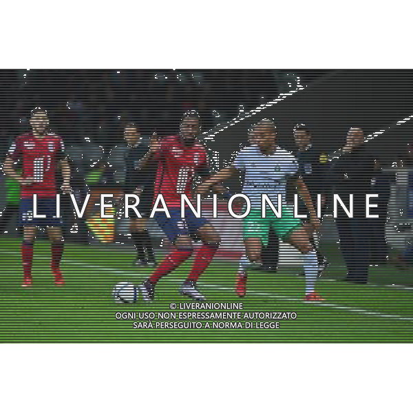 Junior TALLO / Kevin MONNET PAQUET - 02.12.2015 - Lille / Saint Etienne - 16eme journee de Ligue 1 Photo: Dave Winter / Icon Sport/ AGENZIA ALDO LIVERANI SAS - ITALY ONLY EDITORIAL USE ONLY