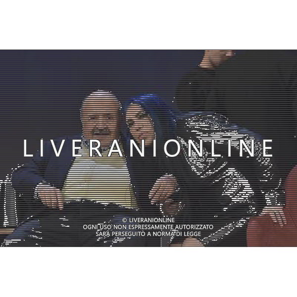 Roma - 03/12/2015 - Studi Mediaset De Paolis - Trasmissione TV \' Maurizio Costanzo Show \' - nella foto: Maurizio Costanzo e Loredana Berte\' /Ph. Corradetti - Ag. Aldo Liverani
