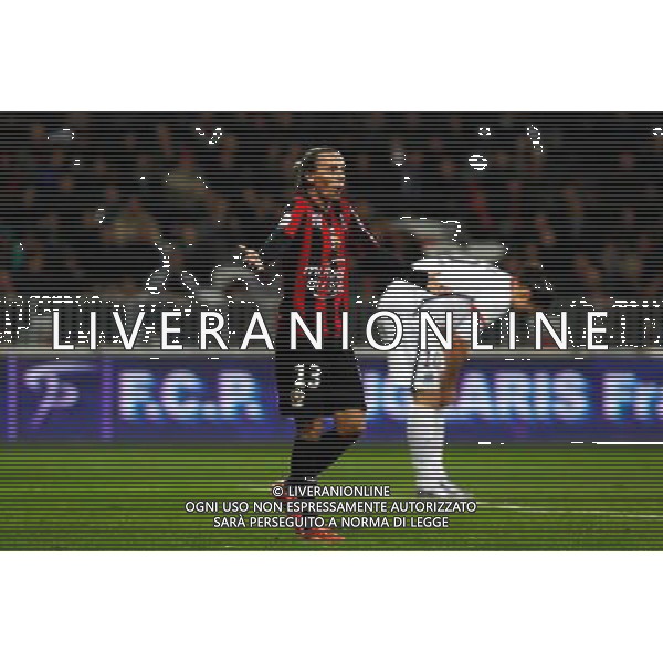 Expulsion Niklas HULT / Zlatan IBRAHIMOVIC - 04.12.2015 - Nice / PSG - 17eme journee de Ligue 1 Photo : Jean Christophe Magnenet / Icon Sport AG ALDO LIVERANI SAS ONLY ITALY